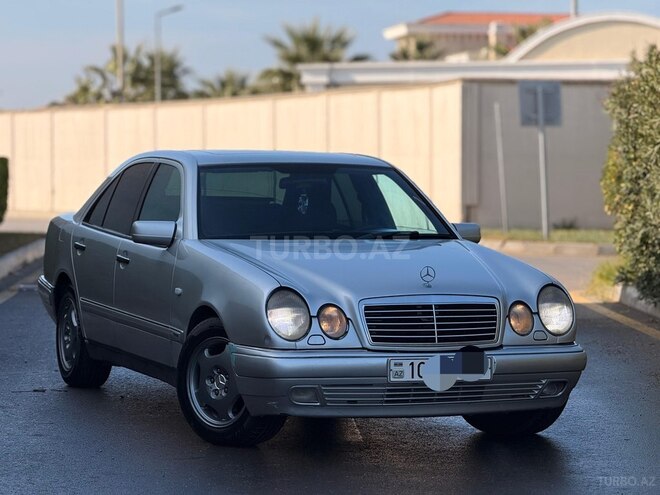 Mercedes E 280 1996, 278,550 km - 2.8 l - Bakı