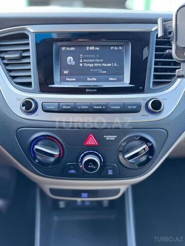 Hyundai Accent 2018, 120,701 km - 1.6 l - Bakı