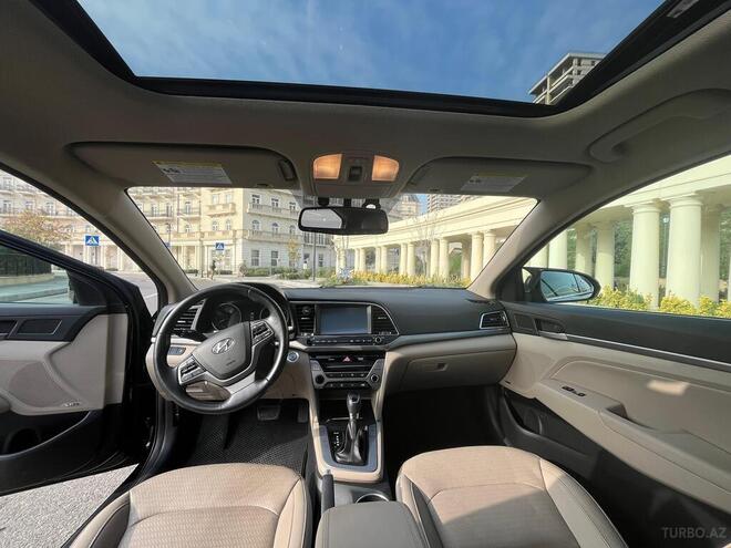 Hyundai Elantra 2017, 58,850 km - 2.0 l - Bakı