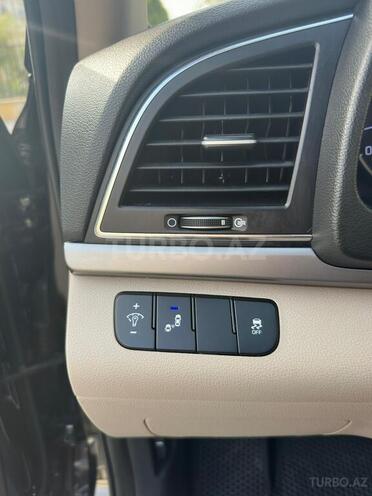 Hyundai Elantra 2017, 58,850 km - 2.0 l - Bakı