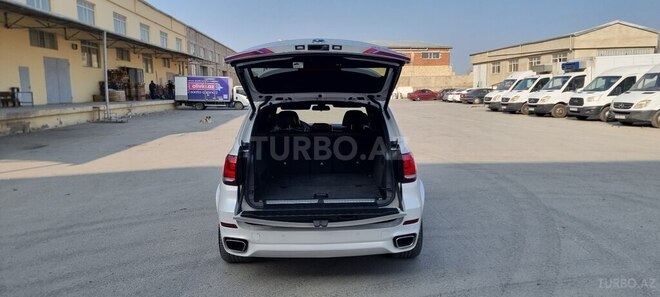 BMW X5-12