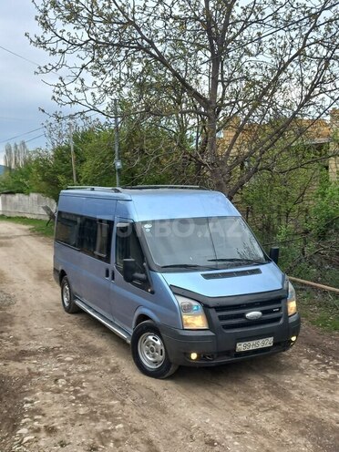 Ford Transit 2008, 500,000 km - 2.4 л - Quba