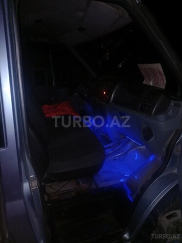 Ford Transit 2008, 500,000 km - 2.4 л - Quba