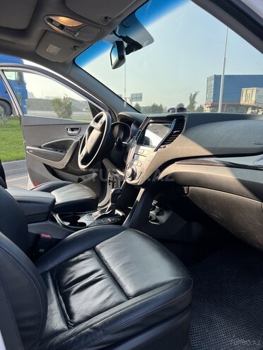 Hyundai Santa Fe 2013, 235,000 km - 2.0 л - Bakı