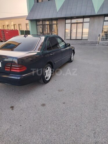 Mercedes E 220 1998, 458,500 km - 2.2 l - Xırdalan
