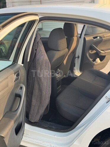 Volkswagen Jetta 2015, 142,000 km - 1.4 l - Bakı