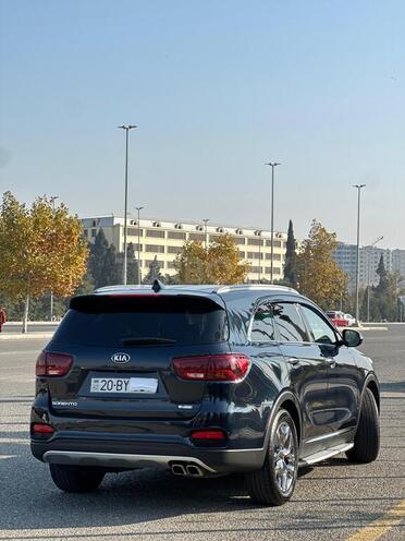 Kia Sorento 2019, 93,340 km - 2.0 л - Gəncə