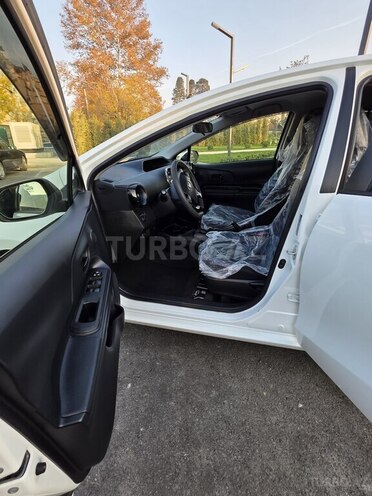 Toyota Aqua 2019, 61,000 km - 1.5 л - Gəncə