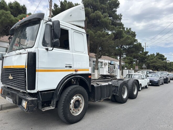 MAZ 54322 2008, 258,000 km - 11.0 l - Hacıqabul
