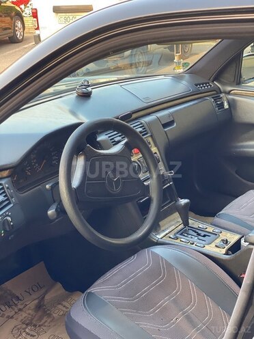 Mercedes E 200 1998, 450,000 km - 2.0 l - Bakı