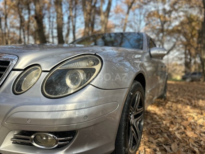 Mercedes E 220 2004, 454,694 km - 2.2 l - Qazax