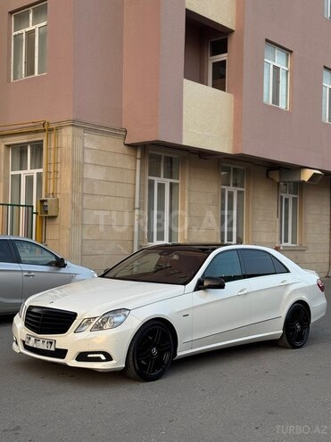 Mercedes E 250 2010, 285,000 km - 1.8 l - Bakı