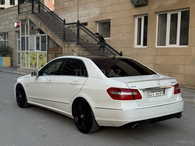 Mercedes E 250 2010, 285,000 km - 1.8 l - Bakı