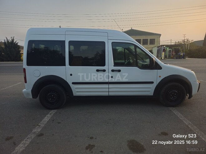 Ford Tourneo Connect 2008, 390,000 km - 1.8 л - Bakı