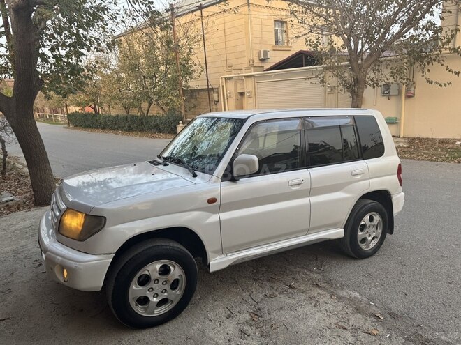 Mitsubishi Pajero io 1999, 390,000 km - 1.8 л - Bakı
