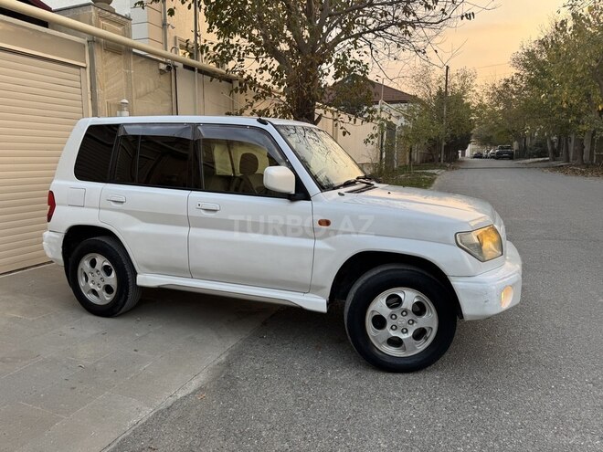 Mitsubishi Pajero io 1999, 390,000 km - 1.8 л - Bakı