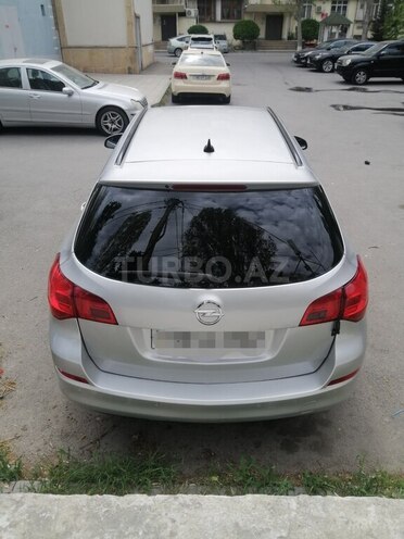 Opel Astra 2011, 188,000 km - 1.7 л - Bakı