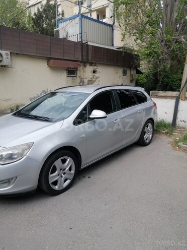 Opel Astra 2011, 188,000 km - 1.7 л - Bakı