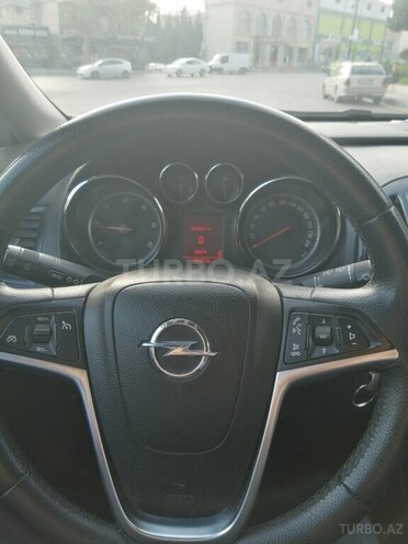 Opel Astra 2011, 188,000 km - 1.7 л - Bakı