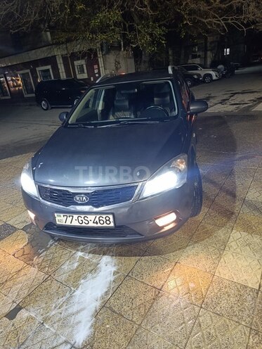 Kia  2011, 260,000 km - 1.6 l - Bakı