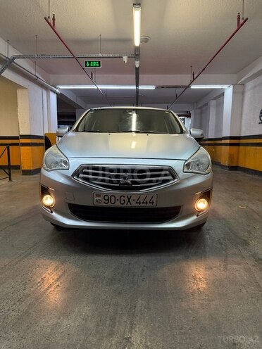 Mitsubishi Attrage 2015, 210,000 km - 1.2 л - Bakı