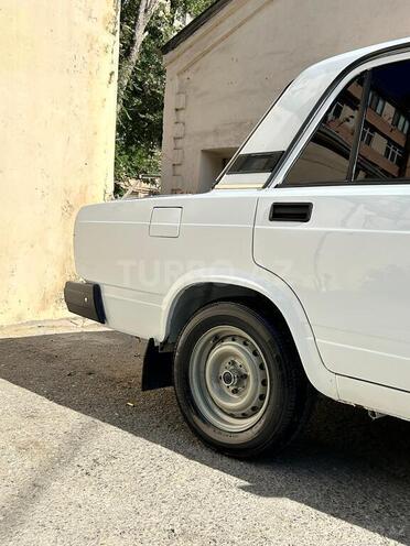 LADA (VAZ) 2107-4