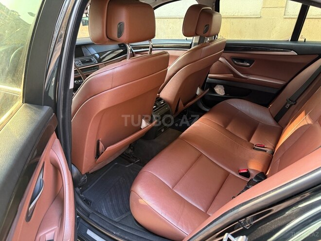 BMW 528 2011, 335,000 km - 2.0 l - Bakı