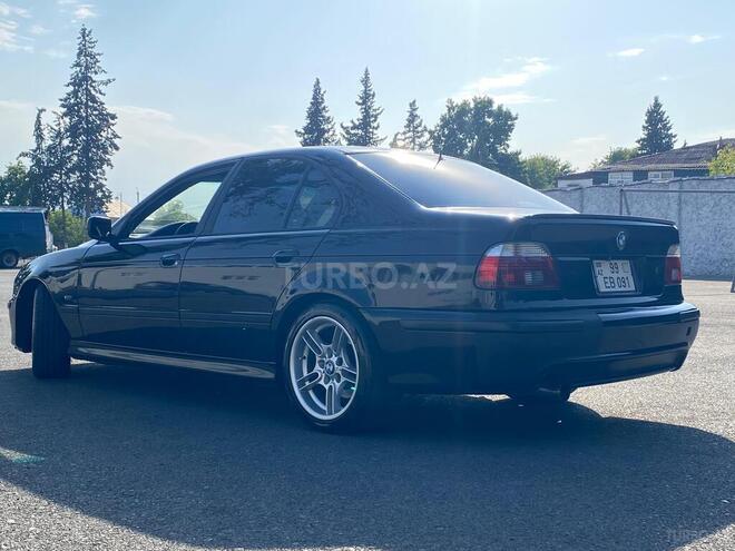 BMW 530 2001, 306,000 km - 3.0 л - Göyçay