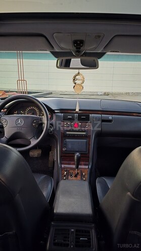 Mercedes E 320 1999, 331,000 km - 3.2 l - Şəmkir