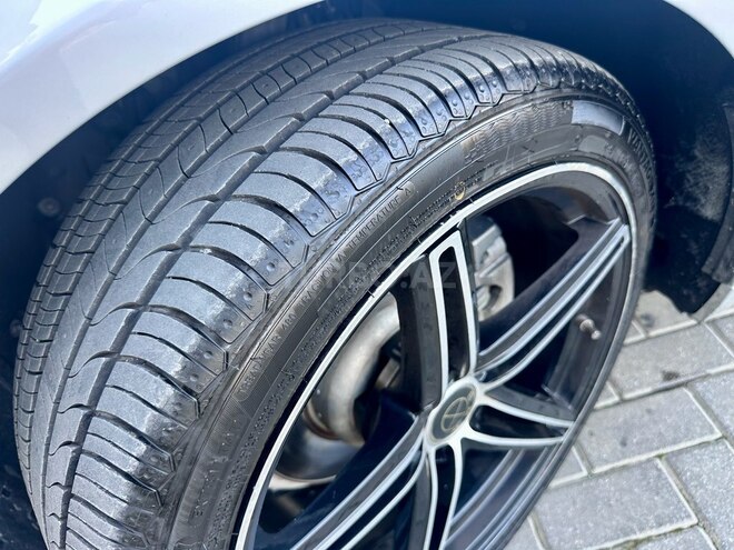 BMW 528 2014, 180,000 km - 2.0 l - Bakı