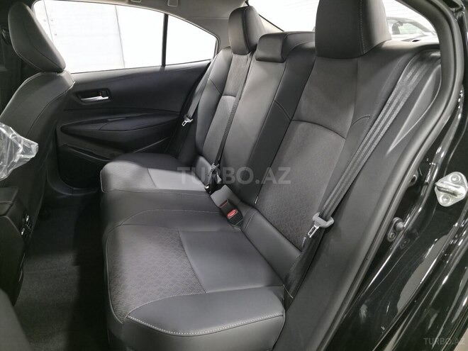 Toyota Corolla-14