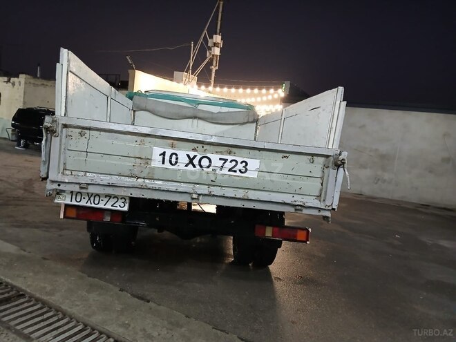 GAZ  2005, 325,000 km - 2.4 l - Bakı