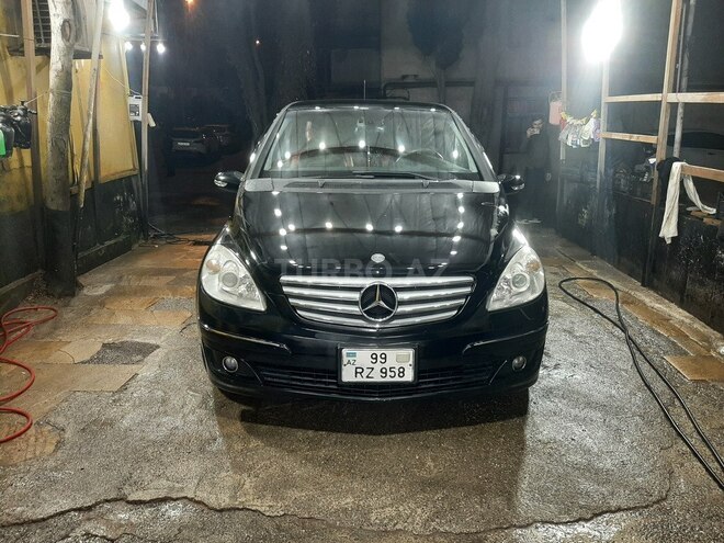 Mercedes B 170 2007, 186,700 km - 1.7 l - Bakı