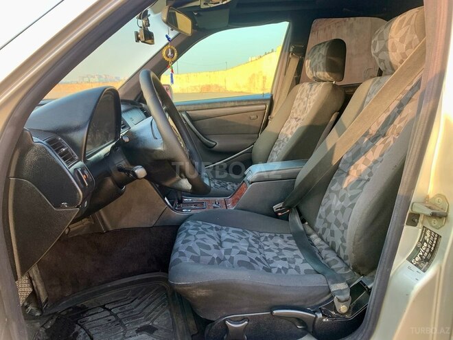 Mercedes C 180 1999, 350,000 km - 1.8 л - Bakı