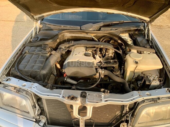 Mercedes C 180 1999, 350,000 km - 1.8 л - Bakı