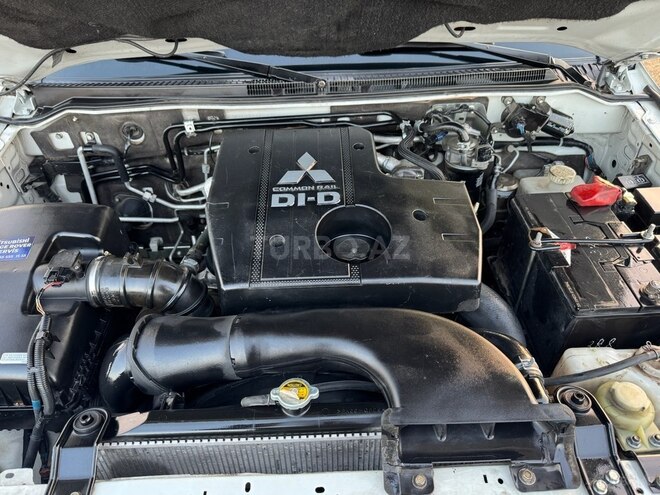 Mitsubishi Pajero 2007, 218,000 km - 3.2 l - Bakı