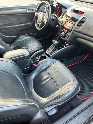 Kia Cerato Koup 2011, 214,000 km - 2.0 l - Bakı