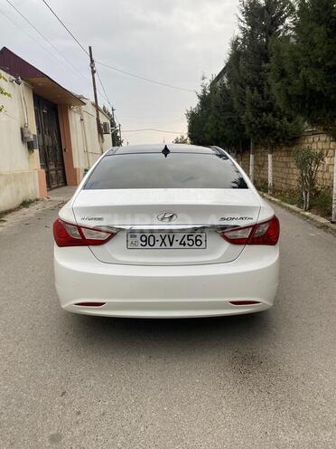 Hyundai Sonata-7