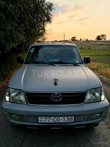 Toyota Land Cruiser Prado-3