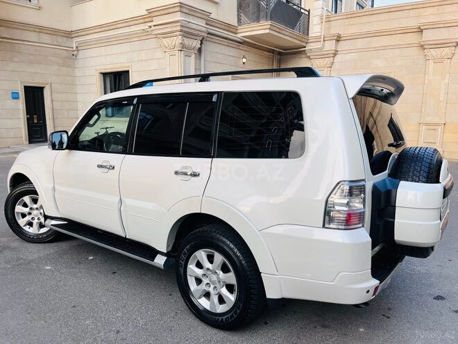 Mitsubishi Pajero 2012, 137,000 km - 3.5 л - Bakı
