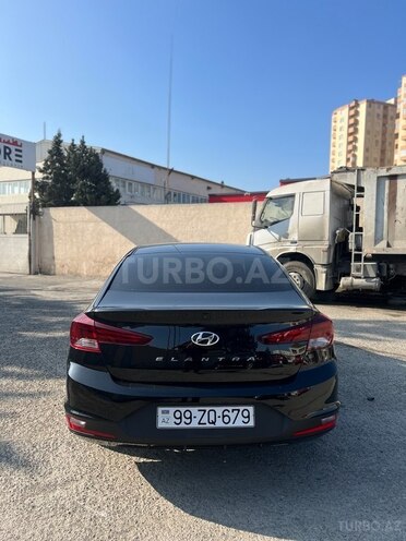 Hyundai Elantra 2019, 109,000 km - 2.0 l - Bakı
