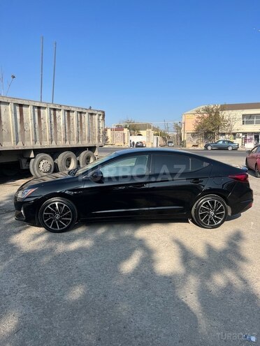 Hyundai Elantra 2019, 109,000 km - 2.0 l - Bakı
