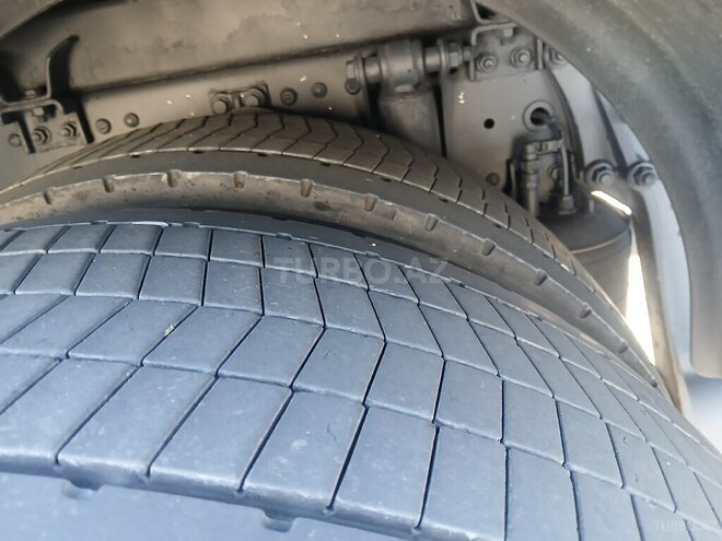 Mercedes Axor 2533 2011, 662,600 km - 7.5 l - Tərtər