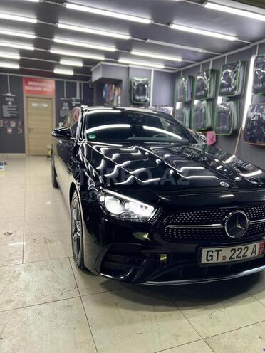 Mercedes E 300 de-17