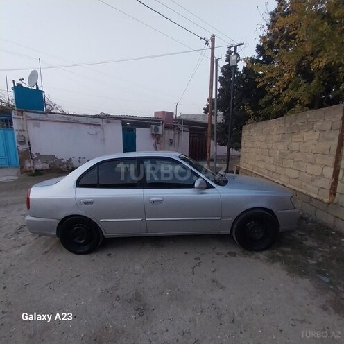 Hyundai Accent 2002, 568,098 km - 1.6 l - Bakı