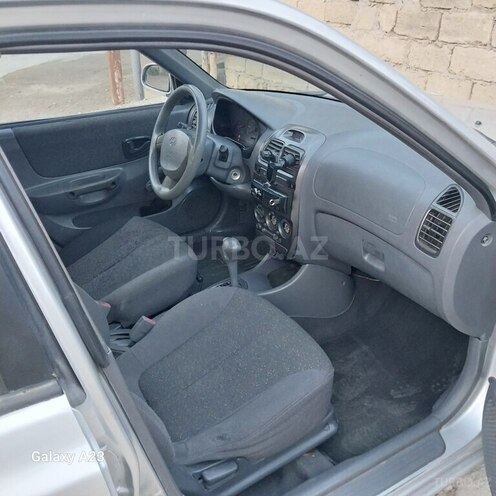 Hyundai Accent 2002, 568,098 km - 1.6 l - Bakı