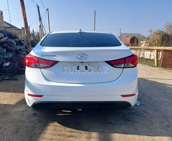 Hyundai Elantra 2014, 273,590 km - 1.8 л - Bakı
