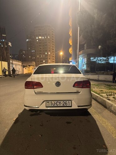 Volkswagen Passat 2014, 152,000 km - 1.8 l - Bakı