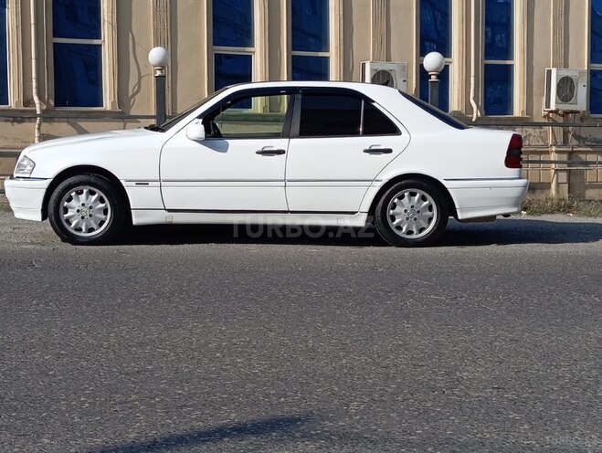 Mercedes C 200 1995, 500,000 km - 2.0 l - Bakı