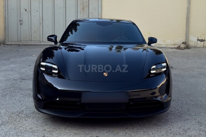 Porsche Taycan-1